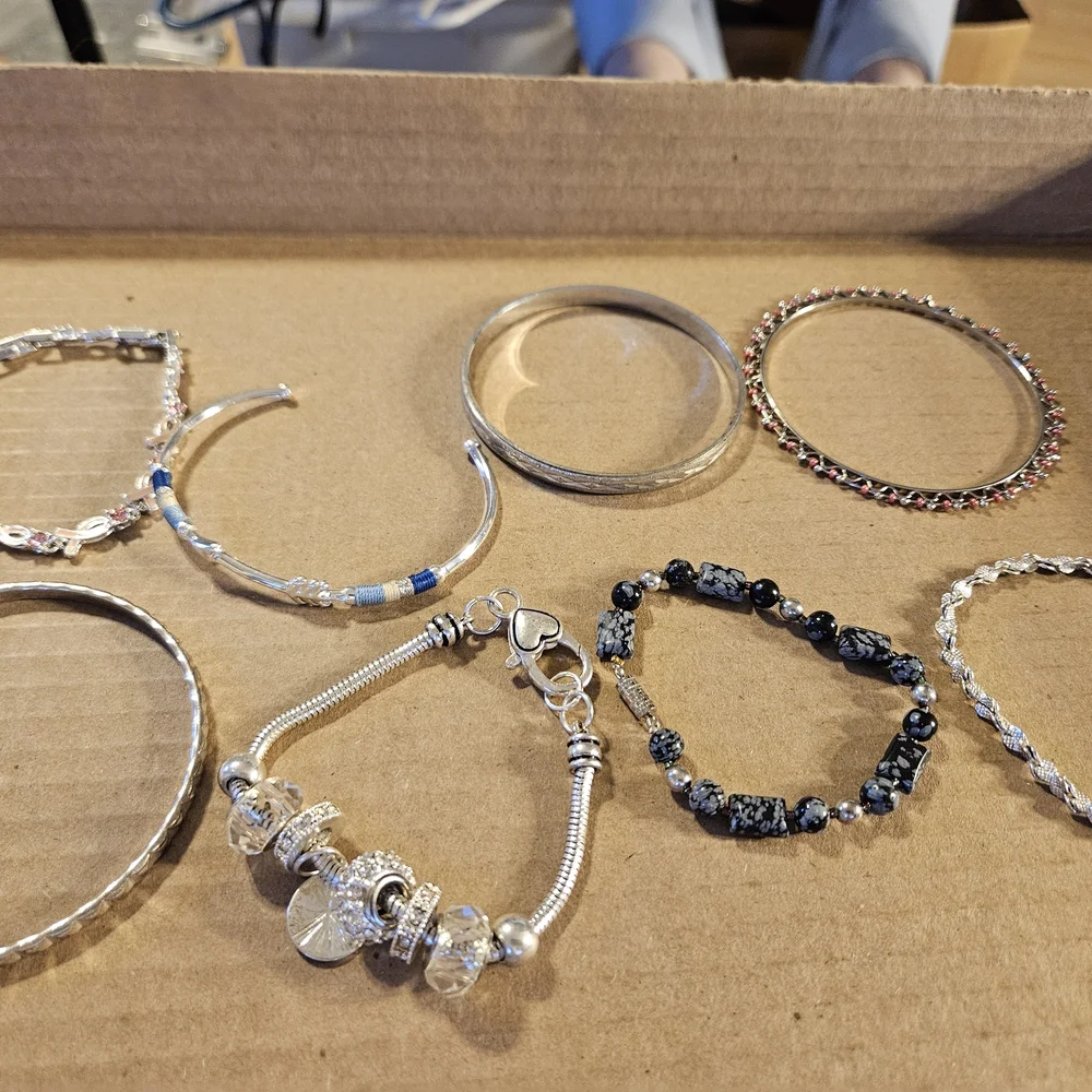 Lot 8 Pieces Chic Silver and Black Beaded Bracelets